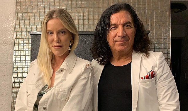 Hamide Bozkurt İstanbul’da: Ünlü Televizyoncu Adil Palta ile Yeni Projeler Masada