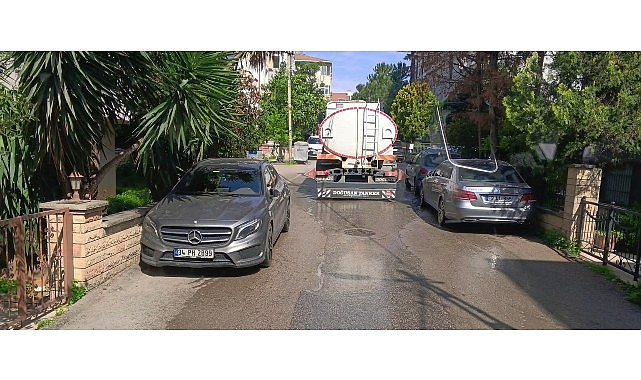 İdealtepe Mahallesi’nde bahar temizliği yapıldı