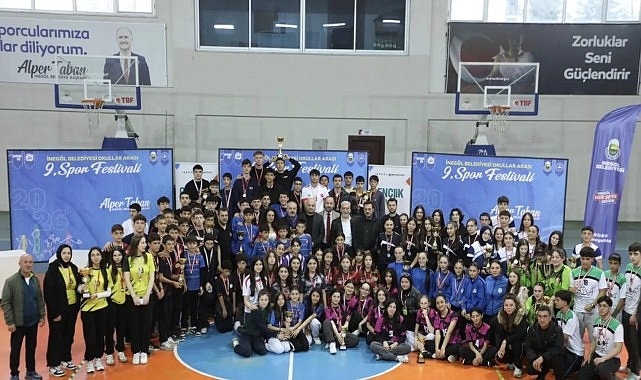 Puanlı Atletizmde Kupalar Sahiplerini Buldu