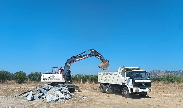 Başkan Çerçioğlu’nun ulaşım yatırımları 17 ilçenin tamamında eş zamanlı olarak devam ediyor