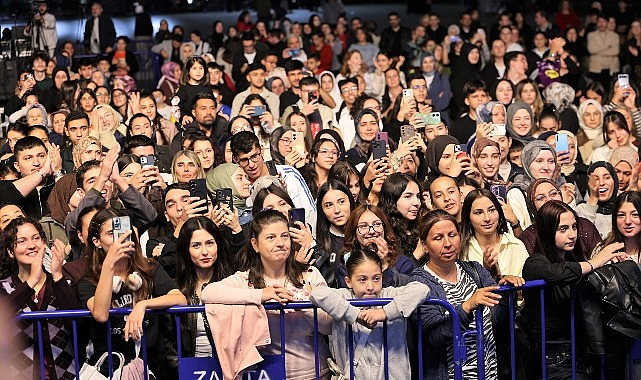 Keçiören’de YKS ve LGS Öğrencilerine Eğlence Dolu Motivasyon Programı