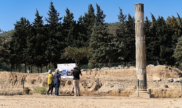 Klaros’ta 3 bin 300 yıllık kehanetin izinde
